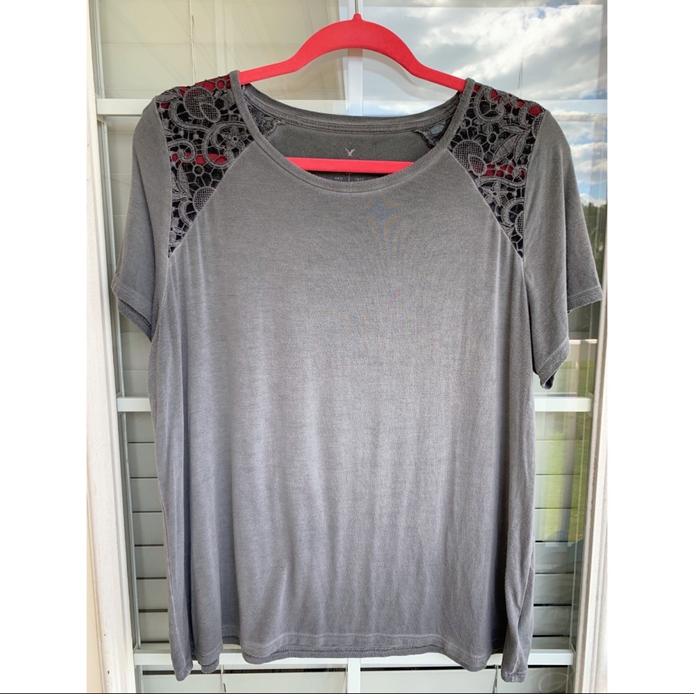 AEO shirt, size XL